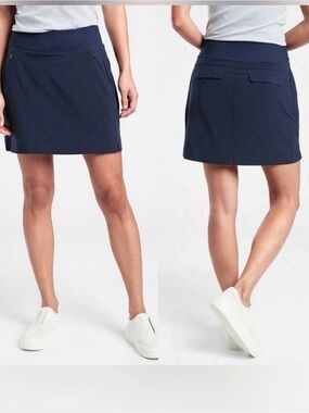 ATHLETA soho skort navy blue,size 4